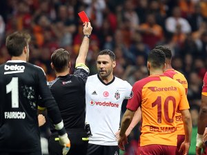 Beşiktaş, derbi mağlubiyetiyle ağır yara aldı
