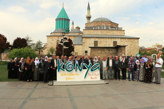 Yeşeren çınarlar Konya'da