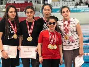 Görme engelli sporculardan madalya