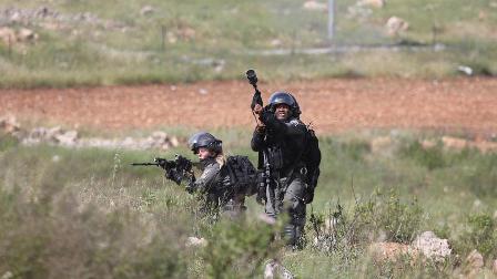 İsrail 14 Filistinliyi gözaltına aldı