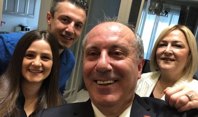Muharrem İnce'den aile fotoğrafıyla mesaj!