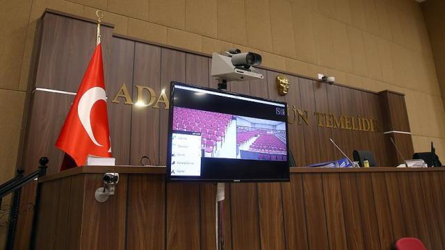 Görüntülere rağmen generalleri alıkoyduğunu inkar etti