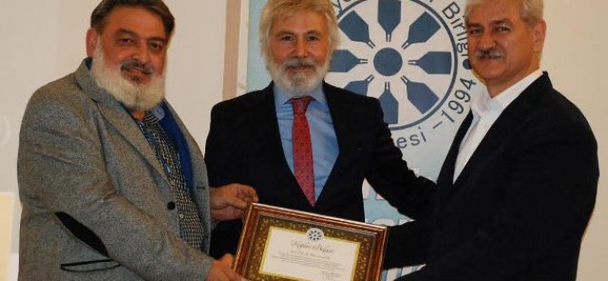TYB’de Mim Kemal Öke “Aşkın Hakikat Bilgisine Dönüşümünü” anlattı