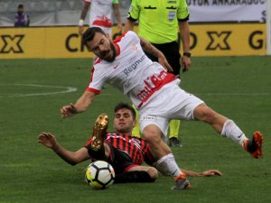 Gençlerbirliği ağır yaralı