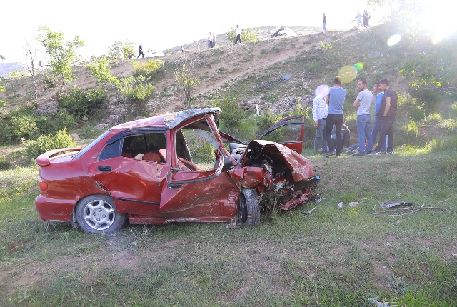 Kafa kafaya çarpıştılar