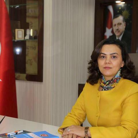 “Kadınların Sesi Olacağım”