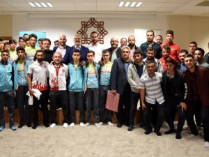Finalin Adı: Efsanespor-Sportmenspor