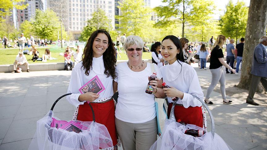 İngilizler Adana şalgamını tattı