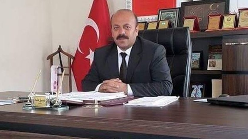 Niğde'de silahlı saldırıya uğrayan belediye başkanı hayatını kaybetti.