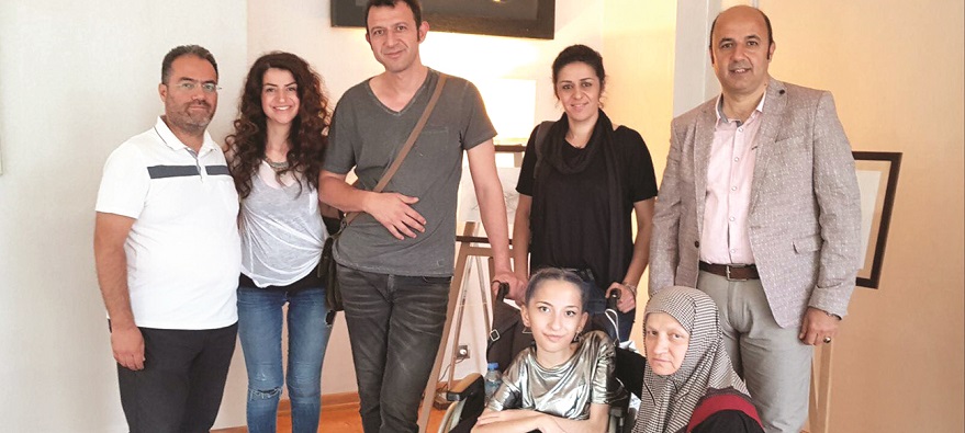 Beyza Kızmaz resim sergisi açtı