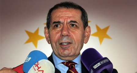 Dursun Özbek: 'Futbol takımına desteğimiz devam etmeli'