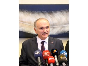 "Sözleşme imzalanması ve CEO açıklanmasını erteliyoruz"