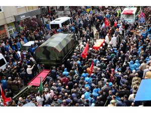Şehit Peker son yolculuğuna uğurlandı