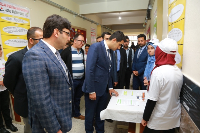 Karapınar'da "TÜBİTAK 4006 Bilim Fuarı" açıldı