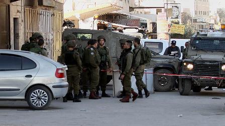 Yahudi yerleşimciler Filistinli bir ailenin evini ateşe verdi