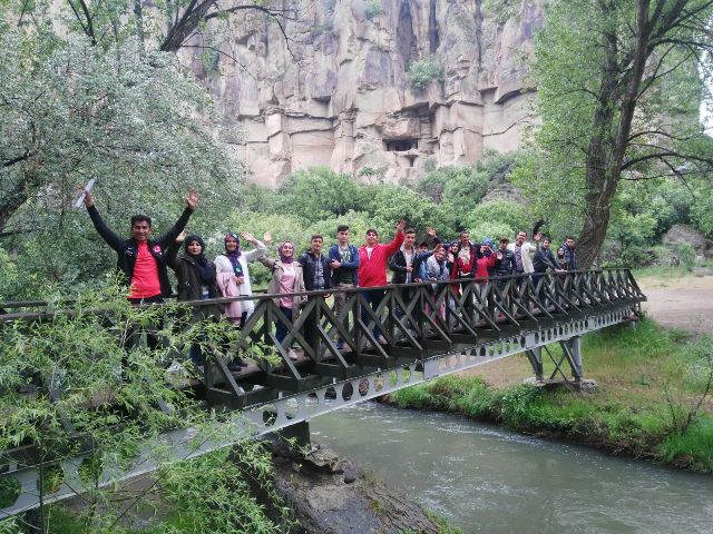 Yalıhüyüklü öğrenciler Kapadokya'da