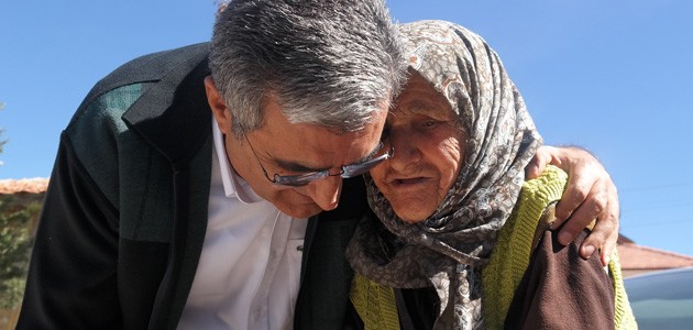 Konuk: En büyük dayanağımız, annelerimizin duaları