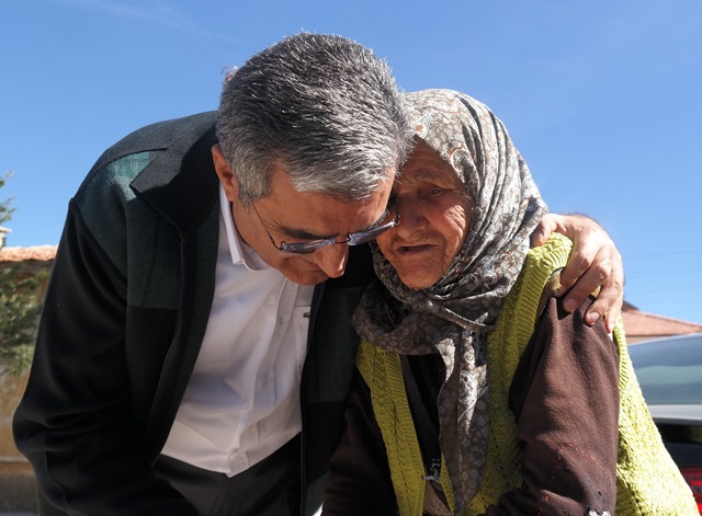 Konuk: en büyük dayanağımız, annelerimizin duaları