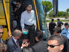 Muhalefet vatan toprağı sattı