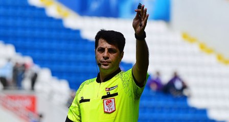 Play-off rövanş maçlarının hakemleri açıklandı