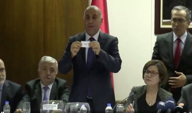 Cumhurbaşkanı adaylarının pusula sırası belli oldu