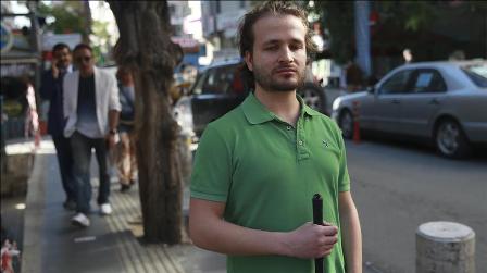 'Engelli yürüyüş bantları engeller ile son bulmasın'