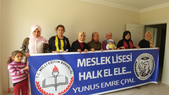 Sarıveliler'de Meslek Lisesi Öğrencileri Ailelerle Buluşuyor