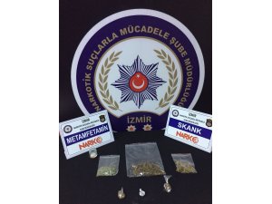 İzmir'de uyuşturucu operasyonları
