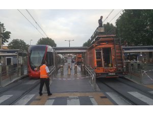 Aksayan tramvay seferleri normale döndü