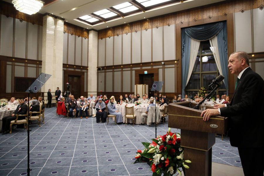 Sessiz kalınırsa dünya kaosa sürüklenir