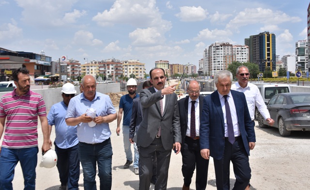 Başkan Altay Yapımı Devam Eden Köprülü Kavşakları İnceledi