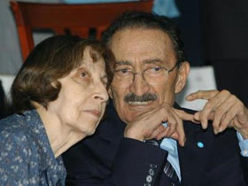 Ecevit'ten yeni parti sinyali