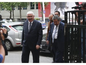 MHP'nin aday listesi YSK'ya sunuldu