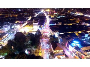 Düzce'de fener alayı düzenlendi