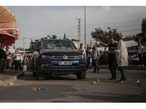 GÜNCELLEME - Adana'da araç parkı kavgası: 1 ölü, 9 yaralı