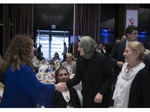 Bakan Kaya, şehit yakınları ile iftarda buluştu