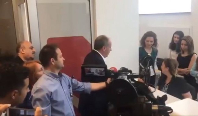 Muharrem İnce'den rakiplerine para bağışı!