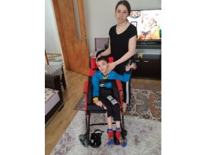 Beypazarı'nda 30 engelliye tekerlekli sandalye desteği