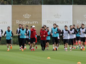 Türkiye-İran maçına doğru