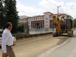 Alaylar 1 mahallesinde asfalt çalışmaları başladı