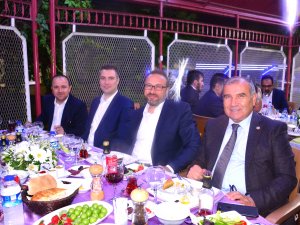 Bera Holding, banka yöneticileriyle iftarda buluştu