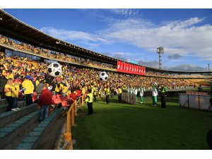 Binlerce Kolombiyalı, milli takımlarını Rusya'ya uğurladı