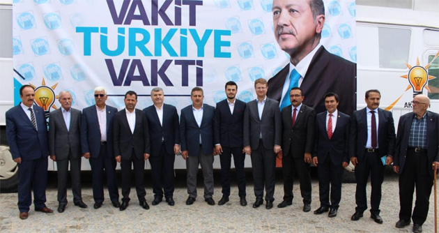 Seçim çalışmalarında ilk durak Taşkent