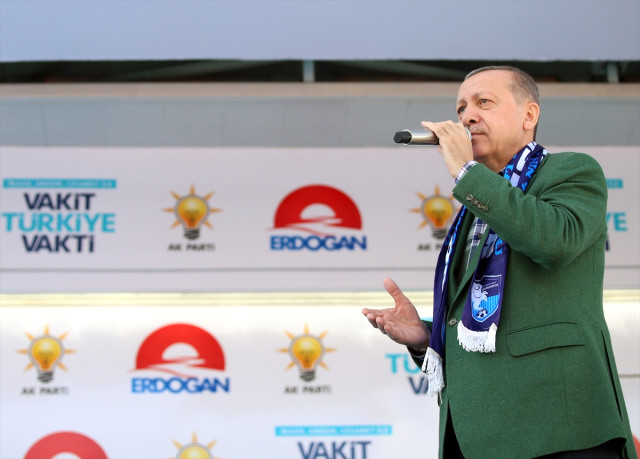 Erdoğan İlk Mitinginde Büyük Müjde