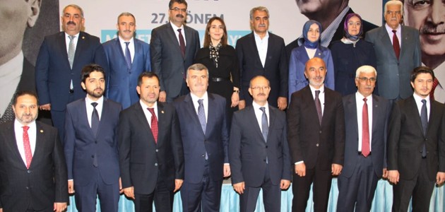 Sorgun: "Ciğerleri beş para etmeyenler doları beş lira yapmaya çalışıyor"