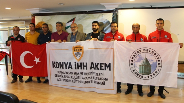 Karatay belediyesi su altı arama kurtarma timi sertifikalarını aldı