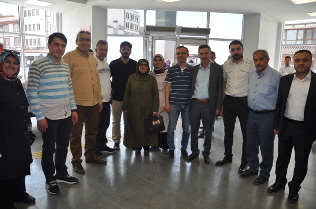 Karatay ilçe teşkilatından Erdoğan’a bağış