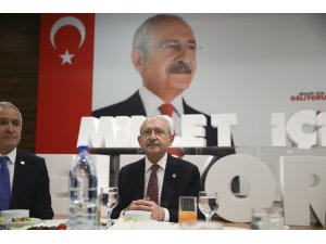 "Dijital çağı yakalamak zorundayız"