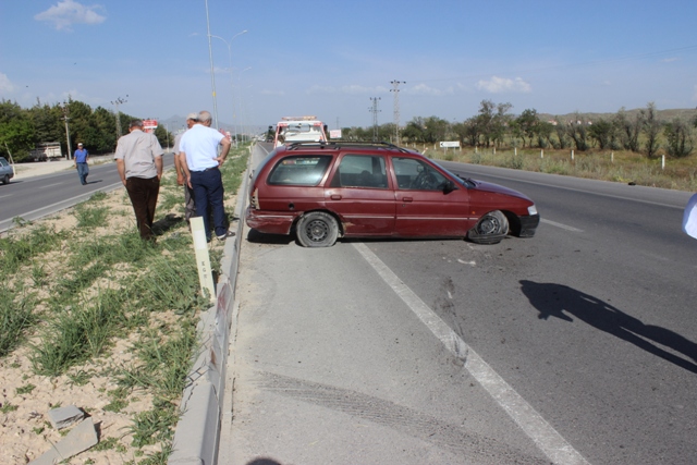 Karapınar'da trafik kazası: 3 yaralı