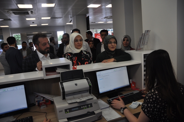 AK Parti Meram, Erdoğan’a bağış yaptı